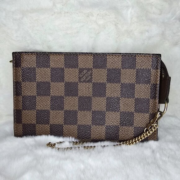 Louis Vuitton Damier Pochette - Picture 2 of 6